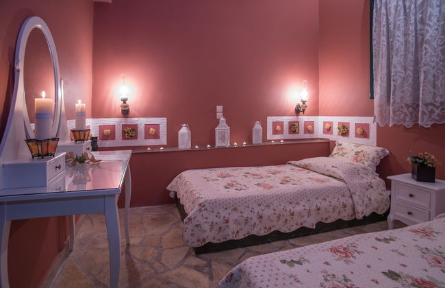 Athenea Villas - Photo 7