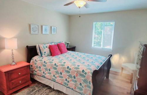 Q16 Comfortable 2 BR, 2 BA second level in Ocean Walk - Foto 6