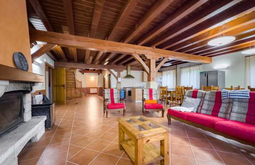 Amplia casa rural en entorno natural - Foto 4