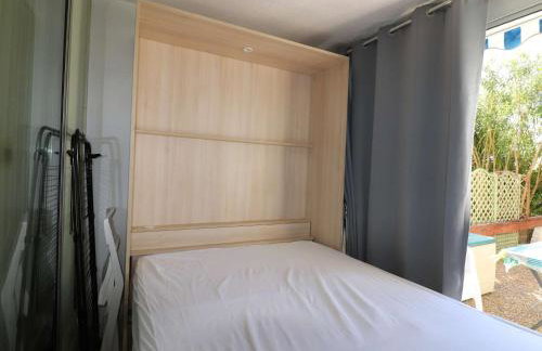 Studio Cabine avec terrasse ensoleillée, piscines, parking privé, à 500m de la plage - FR-1-307-133 - Foto 8