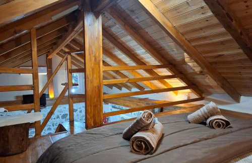 Woodstone House - Photo 17