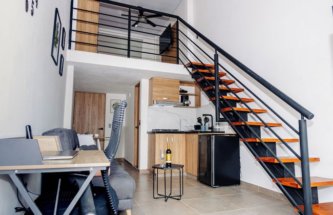 Central Suites by H&R - Photo 21