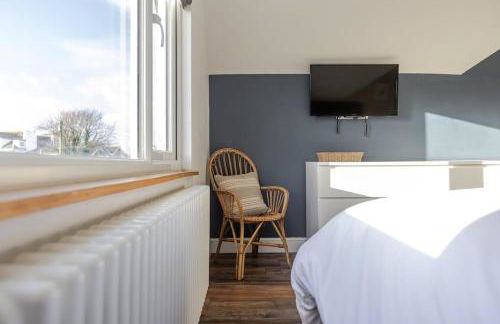 Stylish 3-Bed Home - 2 Mins to Beach & Town - Foto 57