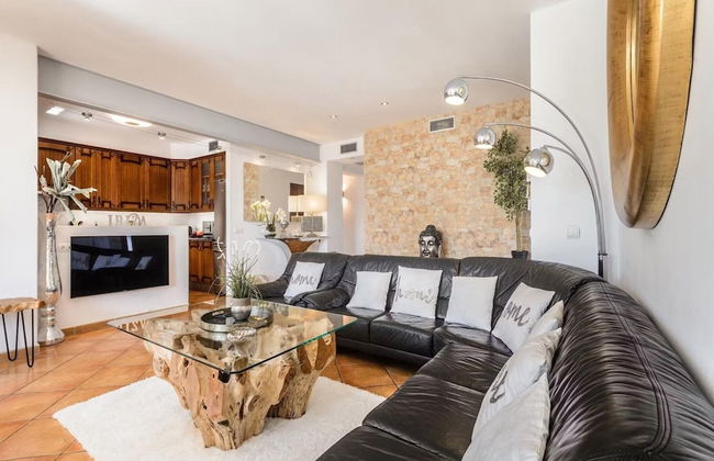 Modern Villa With Pool Near Town - Foto 7