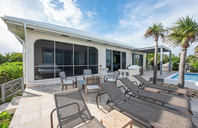 Seven Palms Serenity: Beachfront Oasis - Foto 18