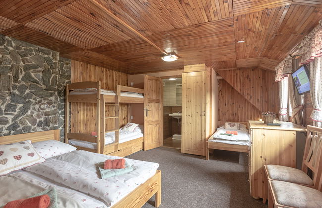 U Dvou vleků - Foto 19