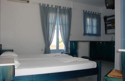 Blue & Sea Studios Apartments - Photo 57