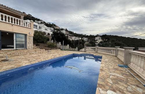 AwayDays - Mas Fumats 2 - Apartment with a Pool - Photo 6