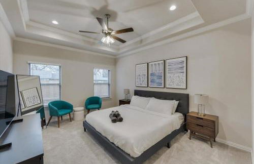 Your Vibrant Dallas Getaway Home - Foto 8