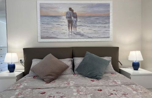 WELCOME RIVIERA - AL CASTELLO-VISTA MARE -ROMANTICO e CENTRALE a 20 METRI DAL MARE-toll parking at 15 euro per day to be booked in advance -subject to availability - Foto 34