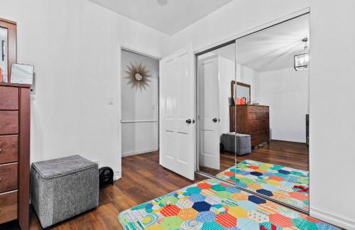 Luxury Pool Oasis- Near Stadium, Tennis and Golf - Photo 25