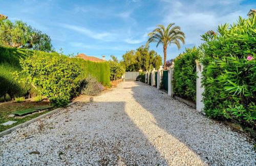 Cozy Villa in Marbella-Estepona - Photo 10