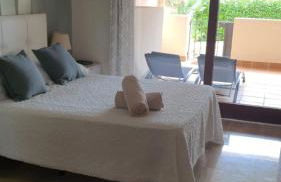 BAHIA DE LA PLATA-Exclusive Seafront Apartment-4Pax - Photo 10