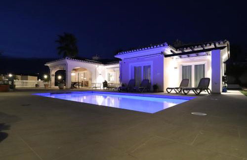 RD01 Villa Atalaya by HolidayAndaluz - Photo 56