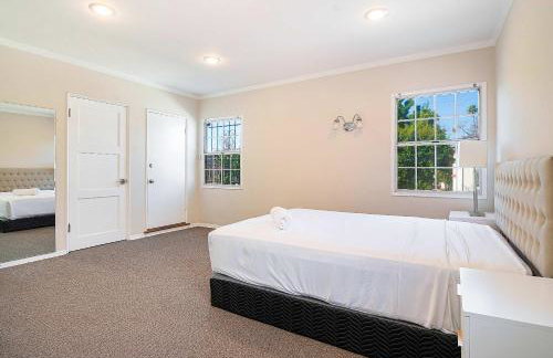 Spacious 4BR Spanish Villa In Hancock Park - Foto 32