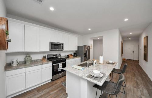 Marice Escape at Fulshear with Community pool - Foto 38