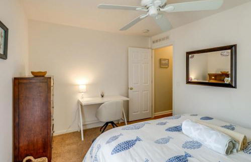 Pool and Fire Pit Family-Friendly Palm Bay Home! - Foto 19