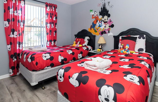 Chasing Adventures - Photo 2