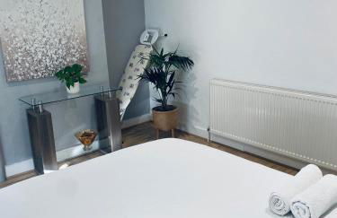 Elegant 2 bedroom Flat in Dartford - Kent - Photo 13