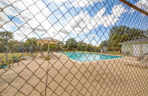 Pet-Friendly Stay Walk to Park and Lake Lewisville! - Foto 24