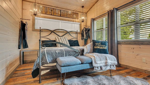 Ebenezer 4 Bedroom Cabin - Foto 5, Habitación