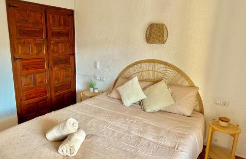 Beachfront Apartment in Cala Morell - Foto 9