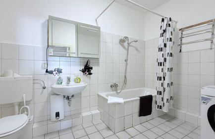 Komfortable Apartments Neumünster Zentrum perfekt für Beruf & Handwerk - Photo 25