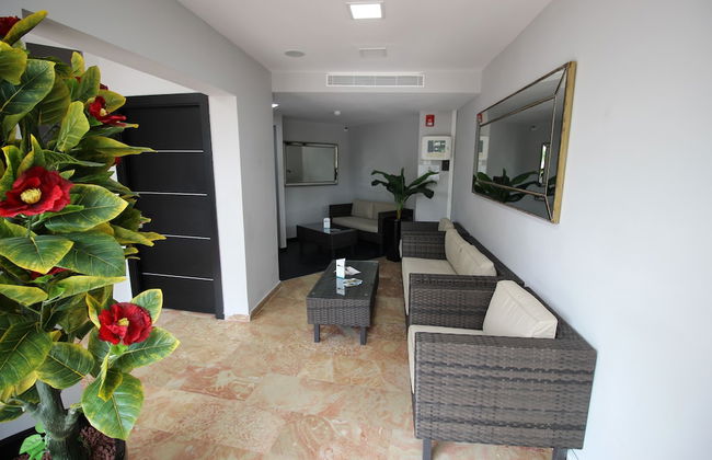 Rich Royal Suites - Foto 2