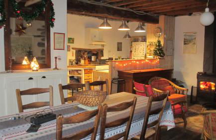 Maison sans mitoyenneté 760 m d'altitude pour 6 personnes sur grand terrain non clos - Foto 9