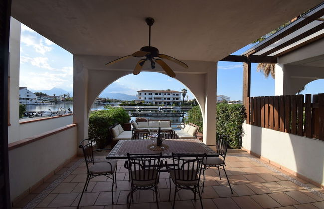 Villa in Cassano all'Ionio with garden - Photo 11