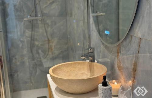 Élégant appartement haussmannien en hypercentre - Foto 17