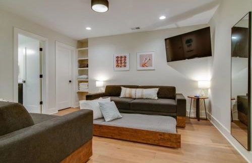 7BR Retreat, Rooftops, Garages, Walkable to Faves 5 Mins to Nissan Stadium, Less than 10 Mins to Broadway, 24 Hr Hospitality, Great for Groups - Foto 22