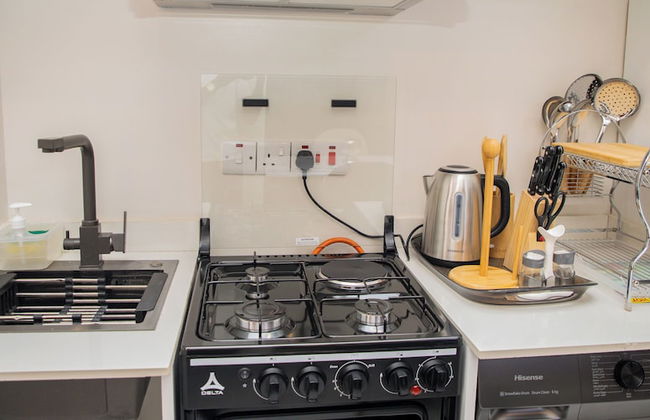 unreal homes - Photo 67