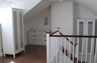 Woodlands Cozy Cottage in Gerrards Cross Sleeps 2 - Photo 34
