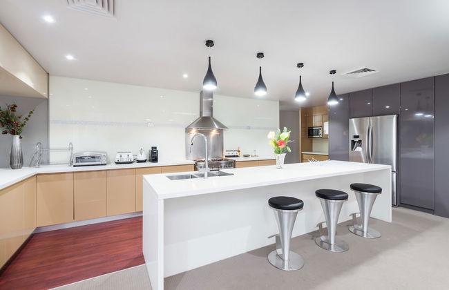 Luxury Bungalow - Photo 12