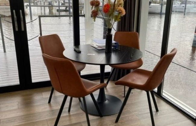 Beautiful Houseboat With Shared Pool - Foto 24