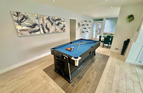 5 Bed House - Pool - Hot Tub - Sauna - Pool Table - Near New Forest and Beach - Sleeps 12 - Photo 34