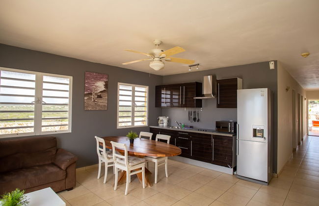 Hillside Resort - Photo 4