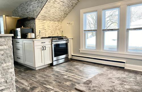 Rockford IL 2BD Upper Queen Bed, Patio & Fast WiFi - Foto 23