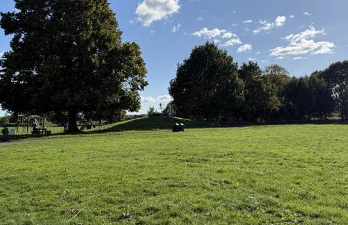 3 Bed Cottage in Central Topsham overlooking the River Exe with Parking - Foto 28