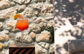 Mare Monte Luxury Suites - Photo 19