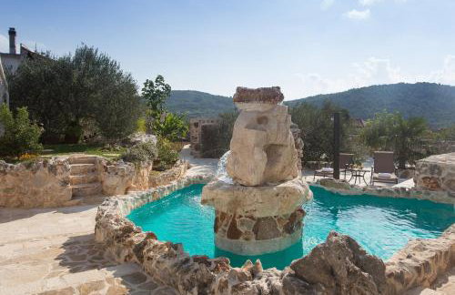 Stonehouse Marina - Estate With A Two Private Pools - Photo 114