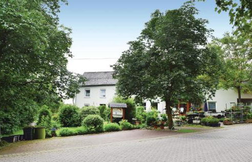 3 Bedroom Cozy Apartment In Trierweiler - Foto 2