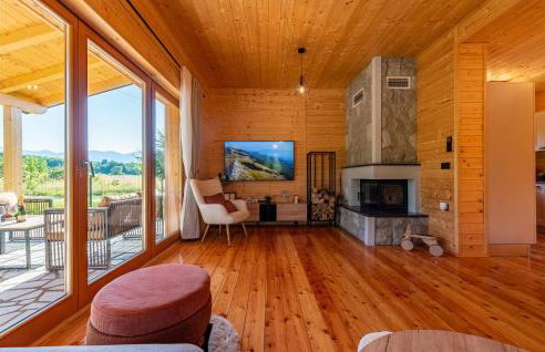 Awesome Home In Licko Cerje With Wifi - Photo 21