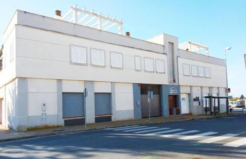 Islantilla-Apartamento con piscina y garaje en primera línea de playa - Foto 20