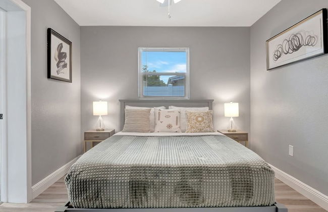 4b 2b w Hot Tub BBQ Firepit 9mins to Beach - Foto 14