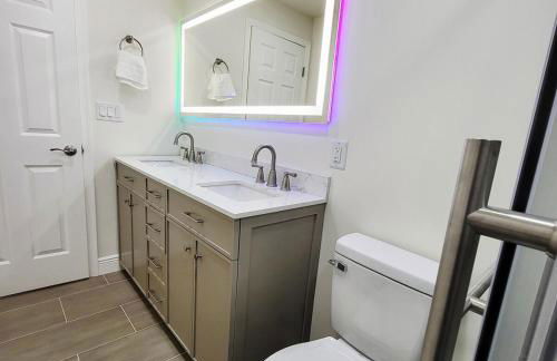 Waterfront Villa with Gameroom and Theater room - Foto 3