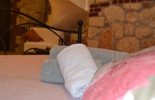 Artemis Stone House - Photo 19