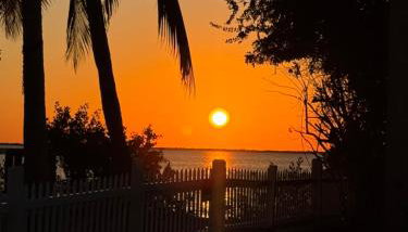 Pelican's Roost, Waterfront comfort at Venture Out - Foto 3