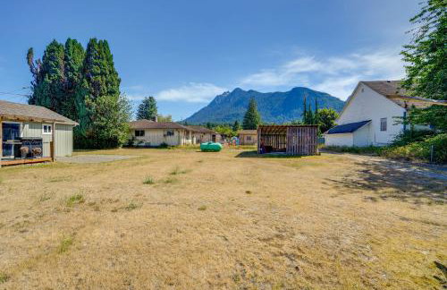 Darrington Rental with Private Yard and Mountain Views - Foto 23